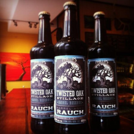 Phillips Continues Twisted Oak Stillage Series With Barrel-Aged Rauch