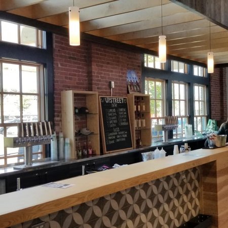 Upstreet Craft Brewing Opens New Location in Founders’ Food Hall and Market