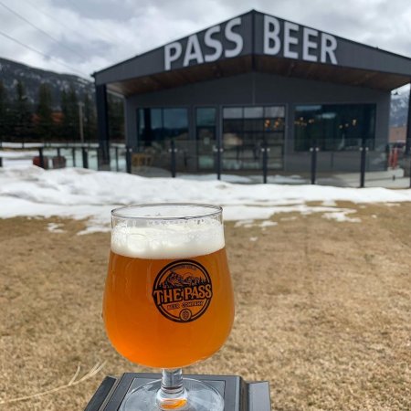 The Pass Beer Co. Now Open in Crowsnest Pass, Alberta