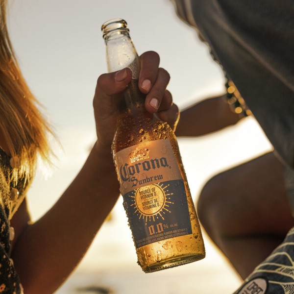 Corona Canada Releases Sunbrew 0.0% Non-Alcoholic Beer with Vitamin D