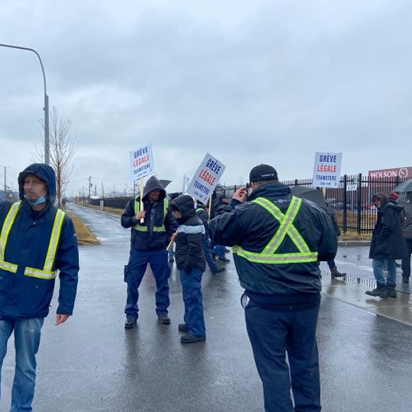 Workers at Molson Coors Longueuil Plant Launch Strike Action
