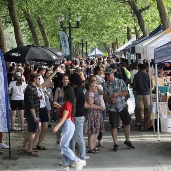 Vancouver Craft Beer Week Festival Criticized for Long Line-Ups, High Cost and Other Issues