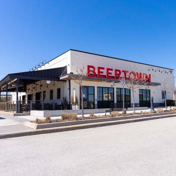 Beertown Public House Opens New Location in Newmarket, Ontario