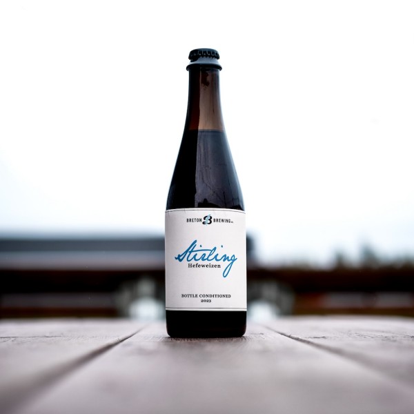 Breton Brewing Releases 2023 Edition of Bottle Conditioned Stirling Hefeweizen
