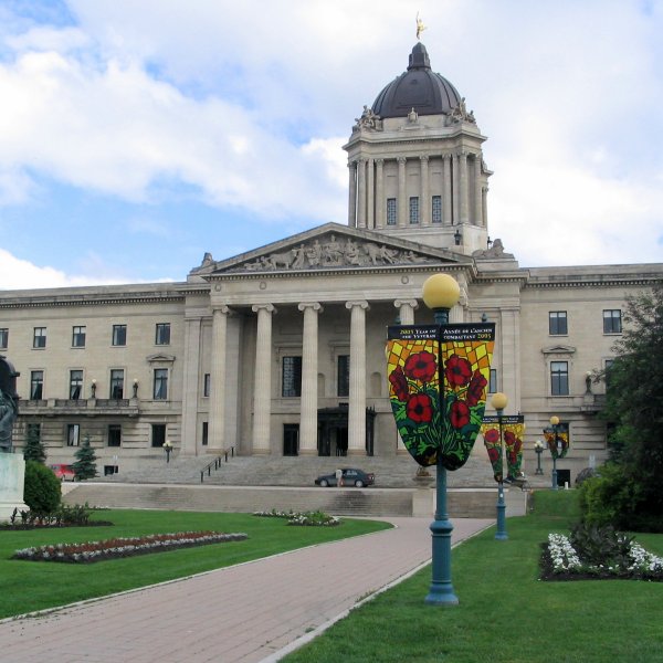 Manitoba Government Introducing New Markup Framework for Alcohol Producers