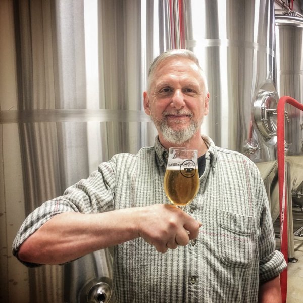Tony Dewald Receives Inaugural John Mitchell Award for Brewing Excellence